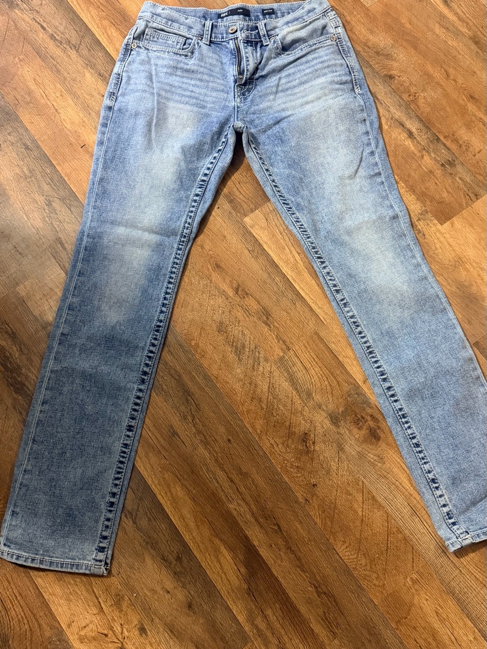 BKE Men's Light Blue  Jeans